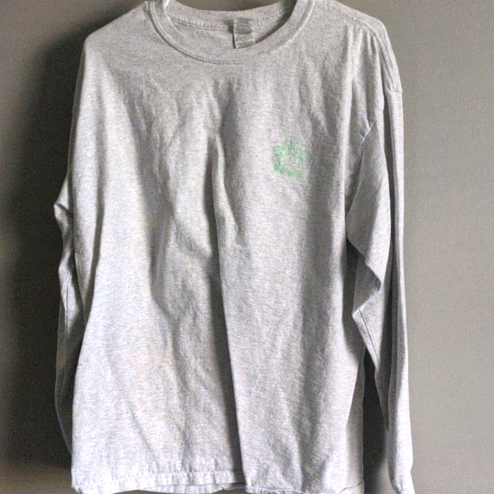 Long sleeve Pawz tee